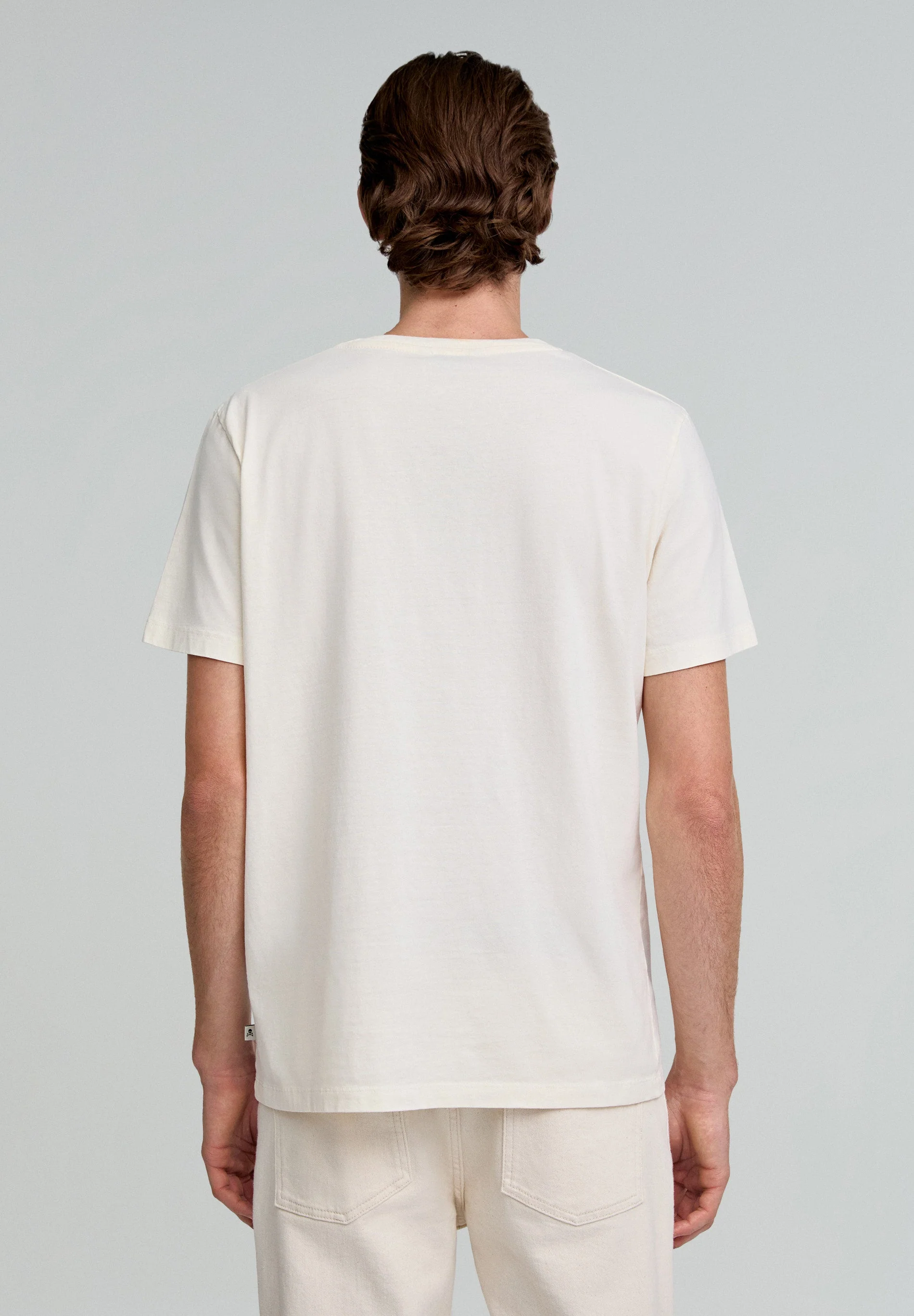 T-SHIRT BÁSICA COM SKULL - Image 4