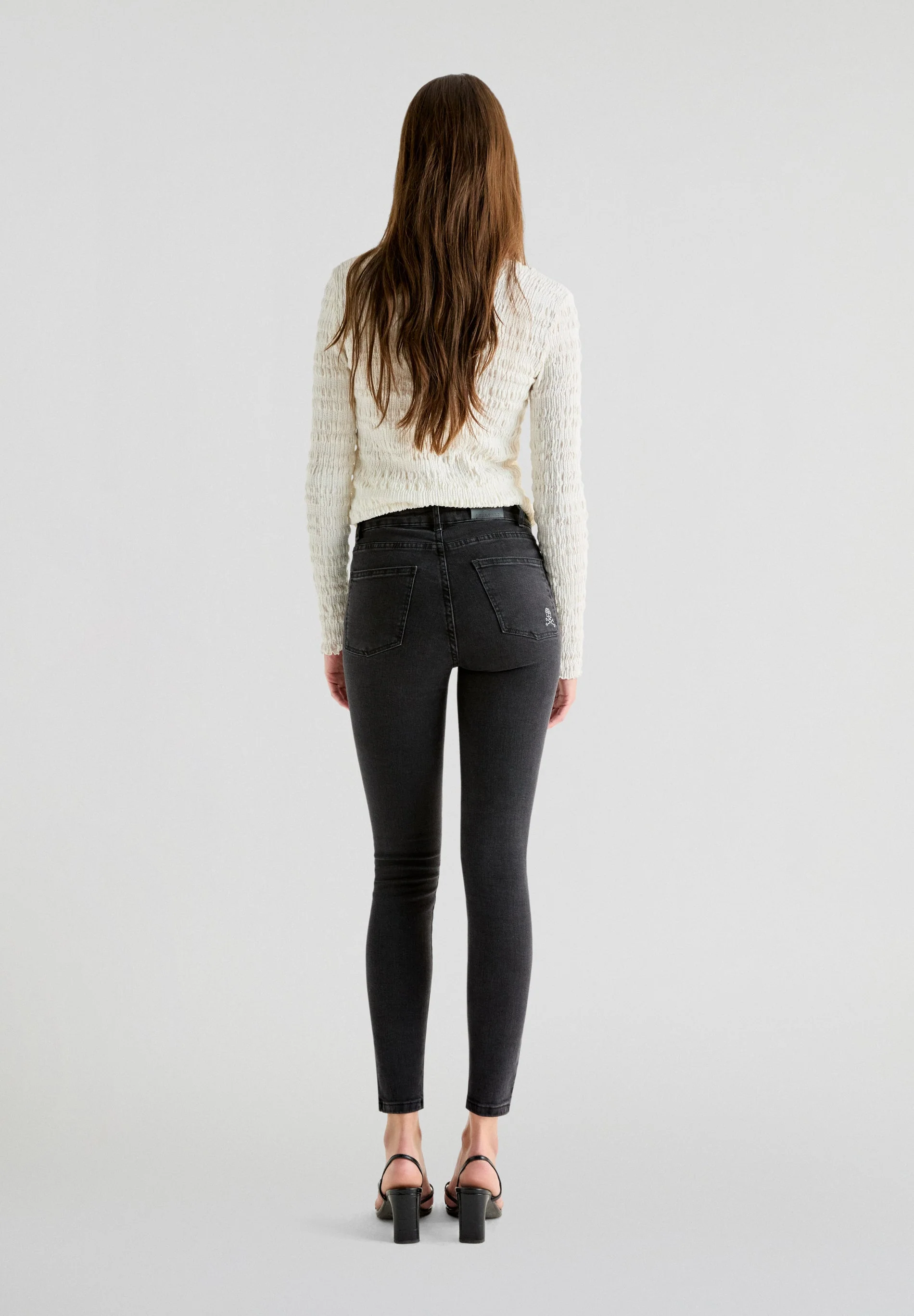 JEANS CIGARRO TACHAS - Image 7