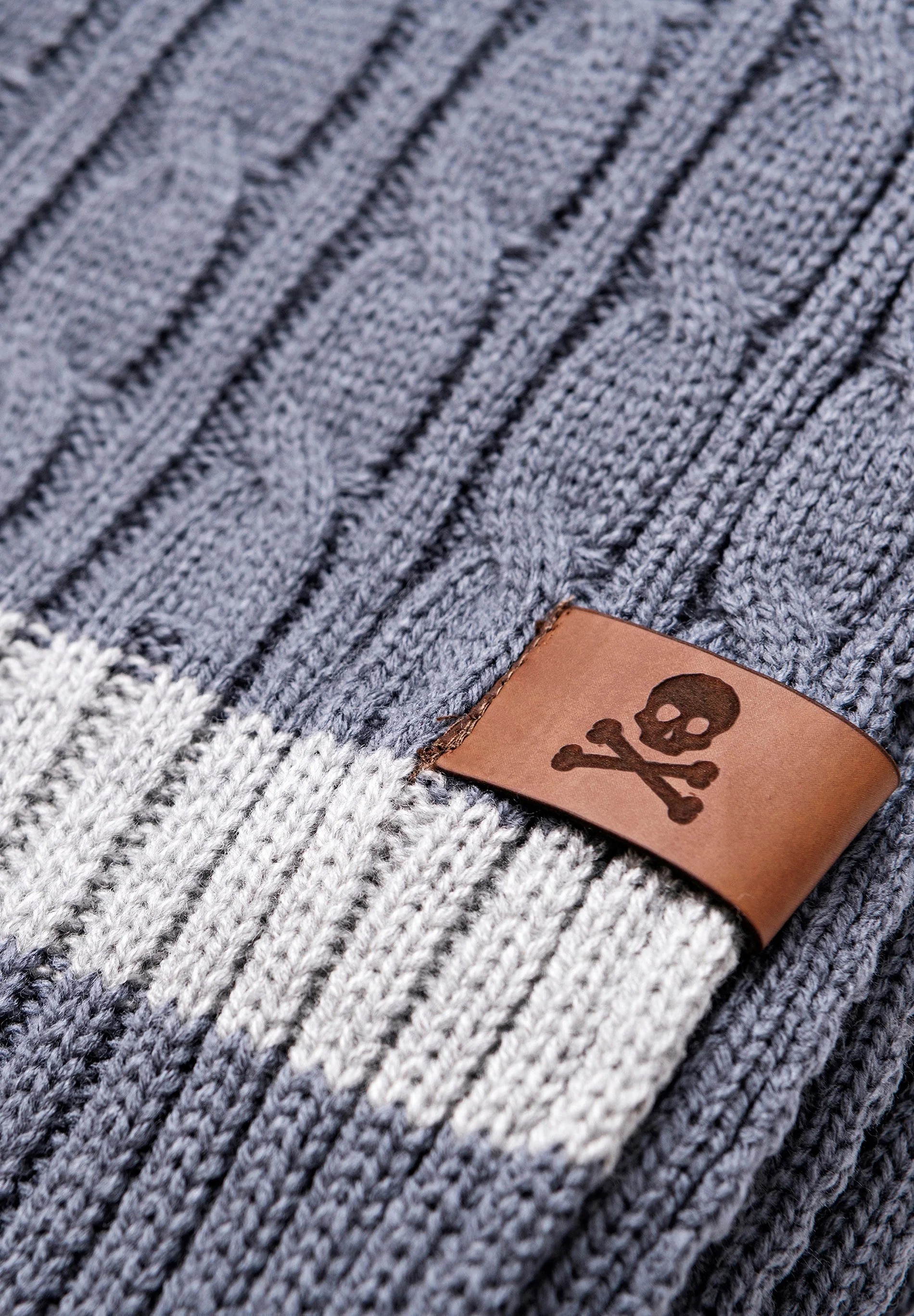 SCALPERS CABLE BLANKET - Image 5