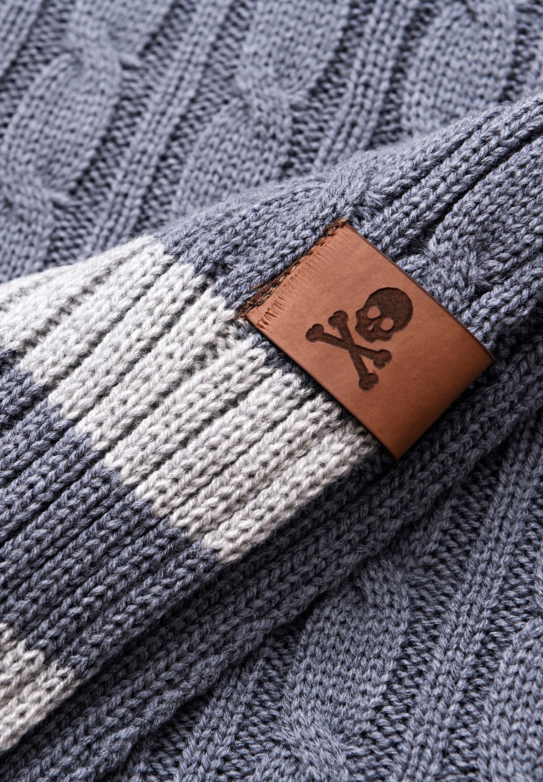 SCALPERS CABLE BLANKET - Image 7