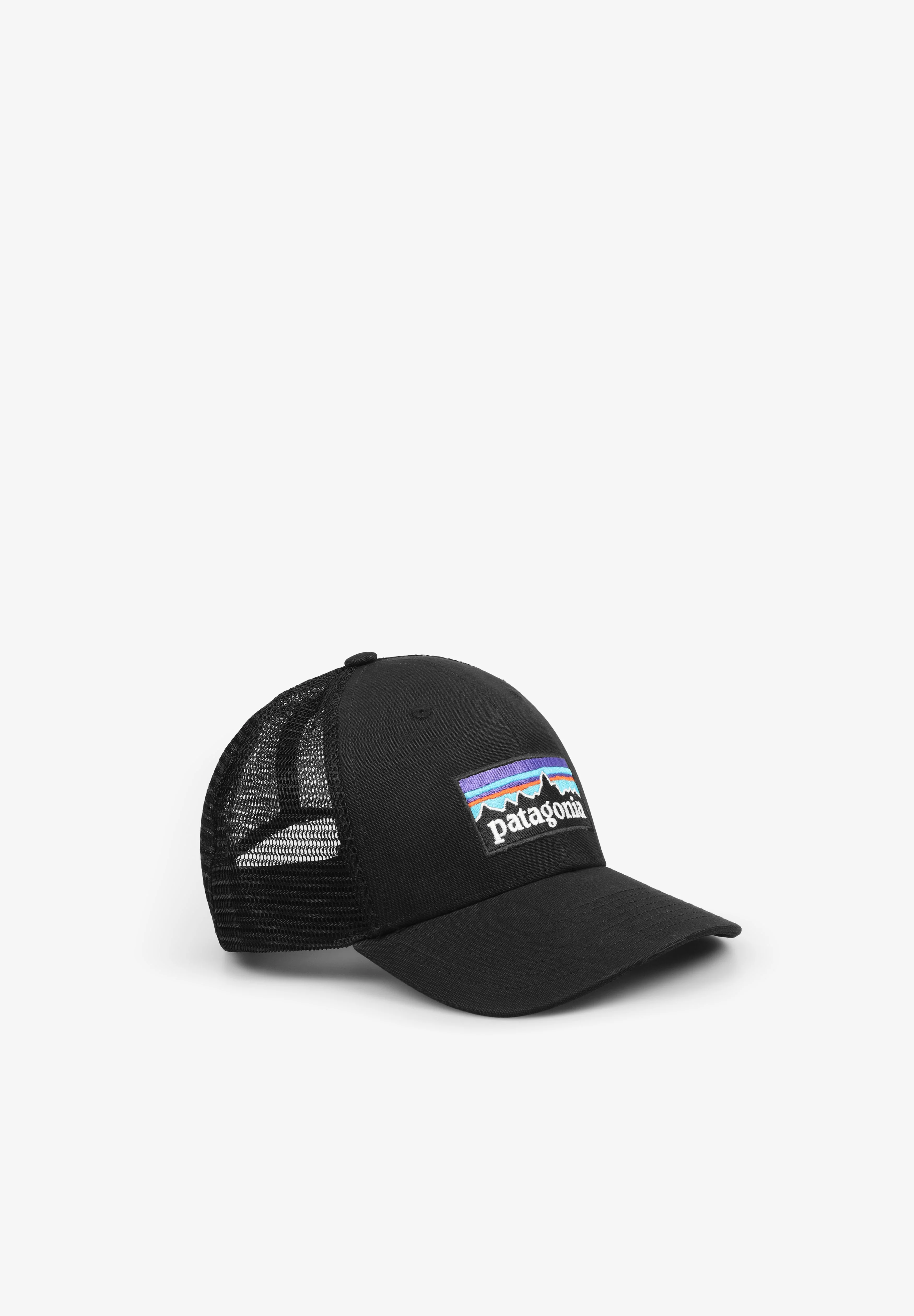 PATAGONIA | BONĂ TRUCKER P-6 LOGO LOPRO