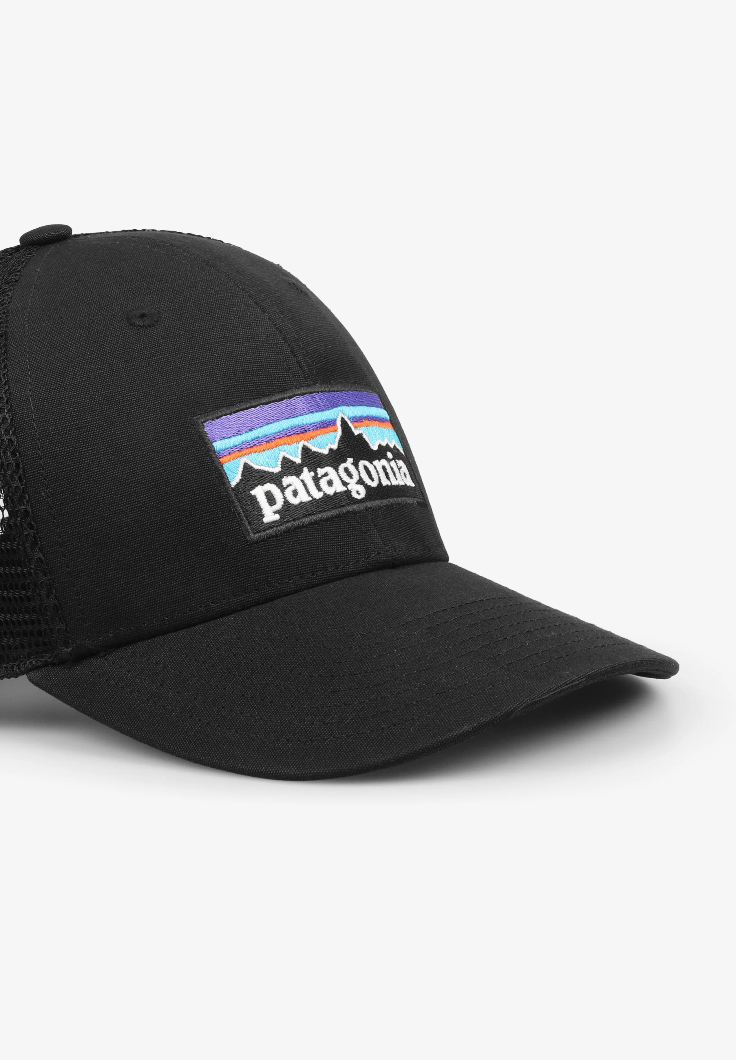 PATAGONIA | BONĂ TRUCKER P-6 LOGO LOPRO - Image 4